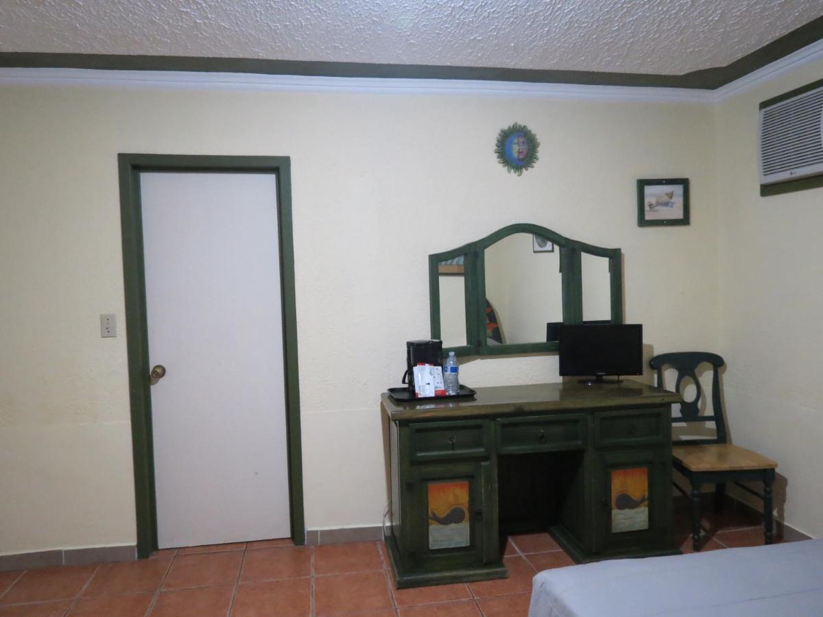 Hotel Malarrimo By Rotamundos Guerrero Negro Esterno foto